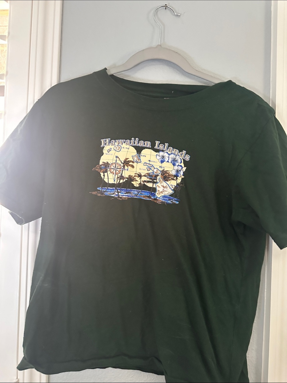 Hawaiian Islands Graphic Tee - Dark Green